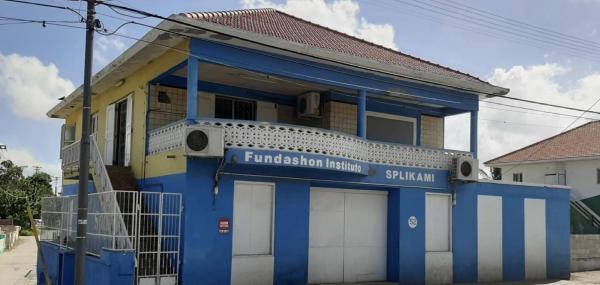 Ban duna nos komunidat un lugá mas sigur