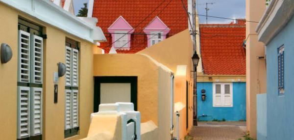 Un kaminata virtual den Otrobanda