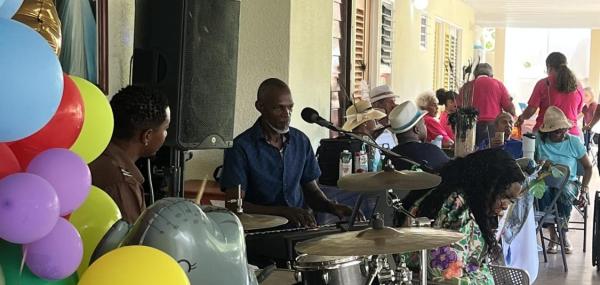 Poolparty Klooster Alverna