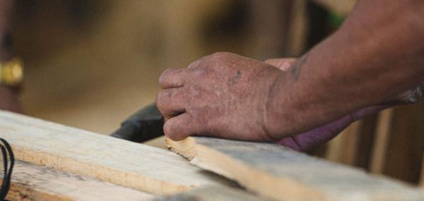 Un tualèt pa usuarionan di e vèlt di deporte[ZA]