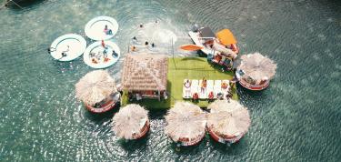 Nos Kas ta nabegá ku Tikiboat 