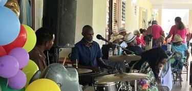 Poolparty Klooster Alverna