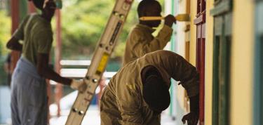 Duna nos wachtkamer un facelift Wit Gele Kruis